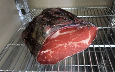 7日間で完全熟成した冷凍牛肉